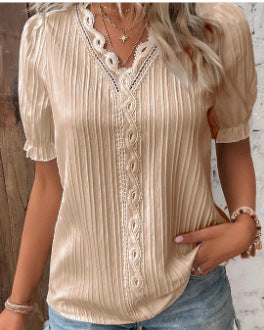 Chemise à manches courtes ajourée pour les vacances d'été
