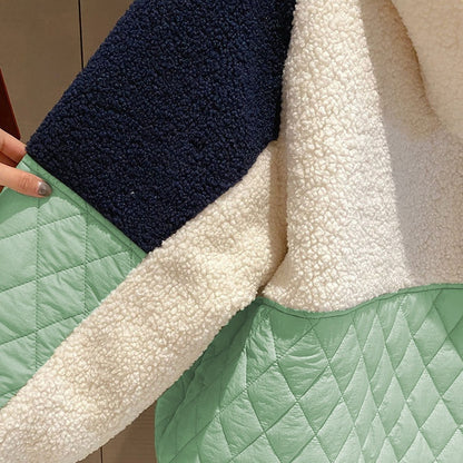 Manteau doublé en laine d'agneau brodé