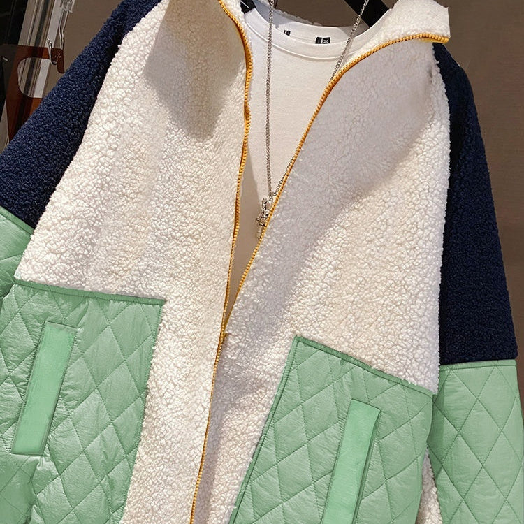 Manteau doublé en laine d'agneau brodé