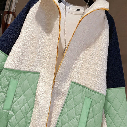 Manteau doublé en laine d'agneau brodé