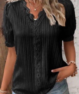 Chemise à manches courtes ajourée pour les vacances d'été