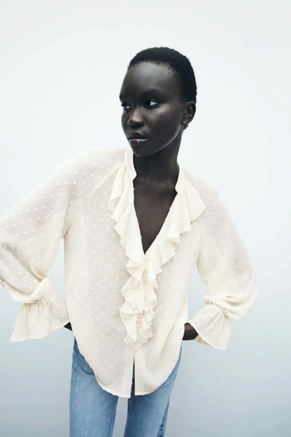 Chemise en tulle à col en V et volants
