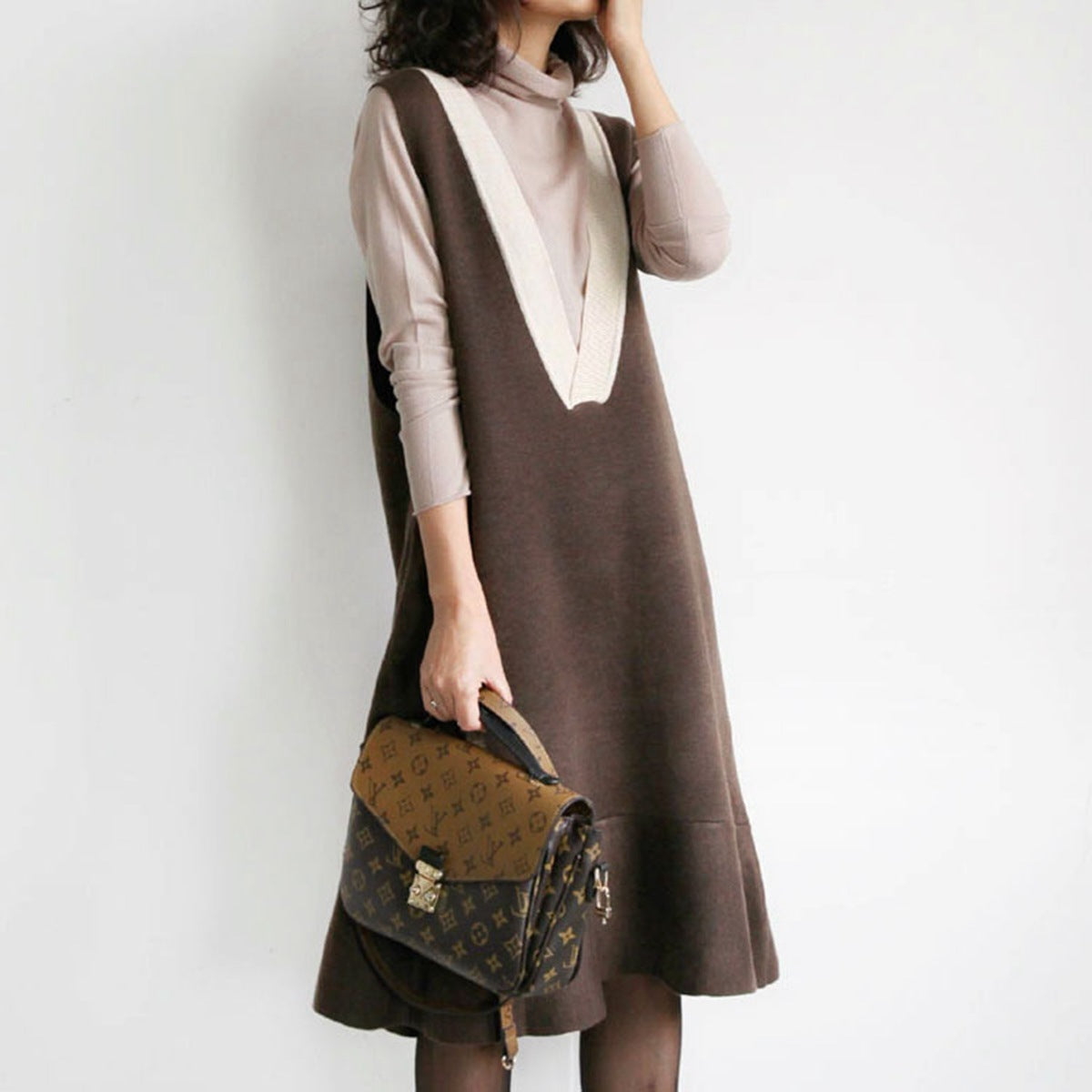 Mid-length padded cashmere vest skirt