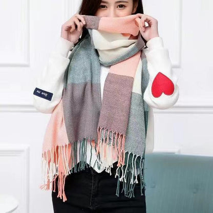 Women's Cashmere-like Plaid Scarf Fashionable Warm