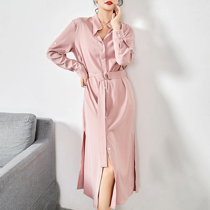 Robe chemise à ceinture et jupe fendue sur le côté pour femme