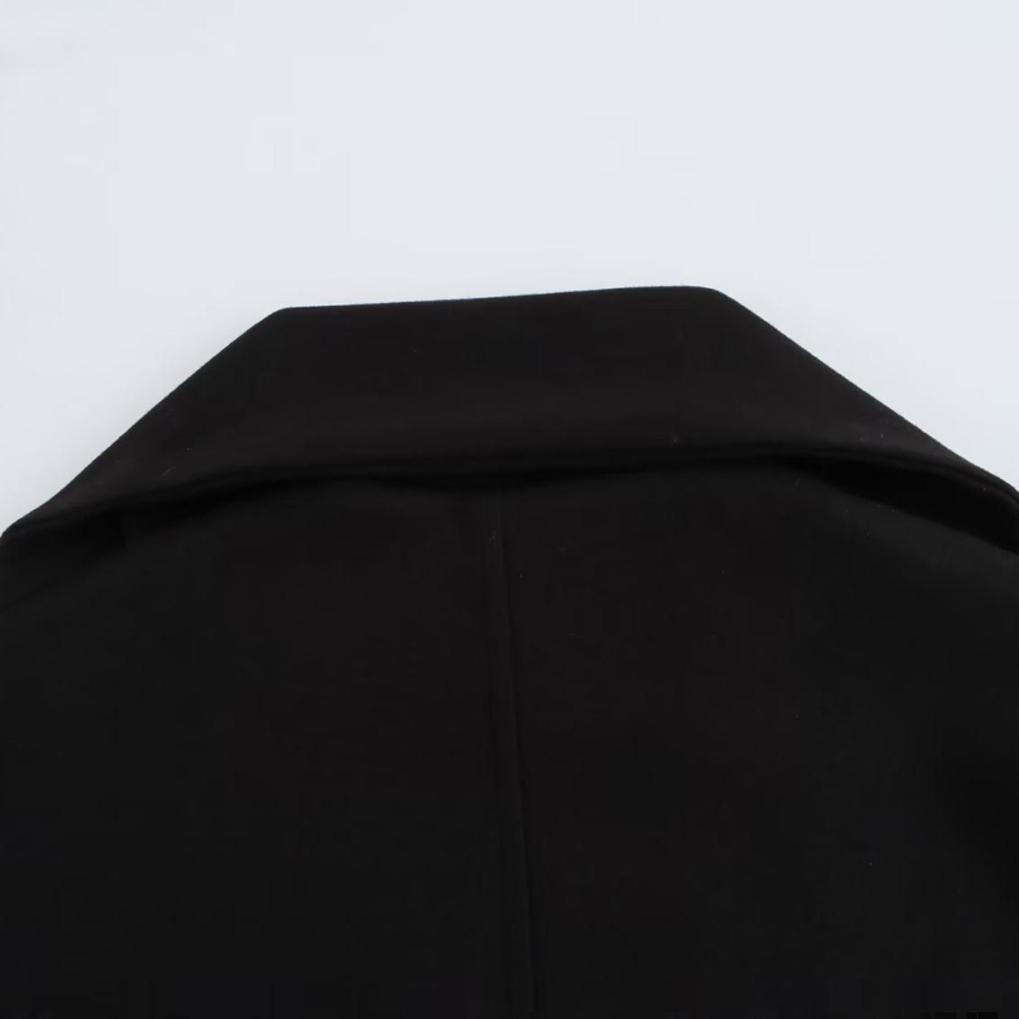 manteau en tissu avec écharpe