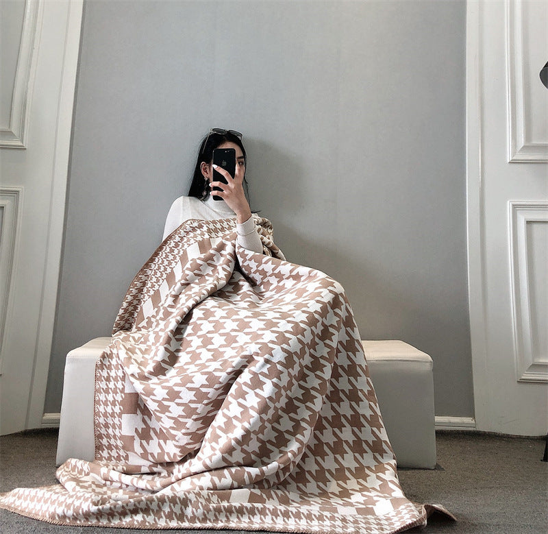 Nordic Cashmere Sofa Nap Thin Houndstooth Blanket