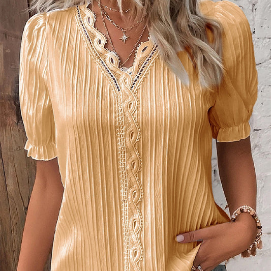Chemise à manches courtes ajourée pour les vacances d'été