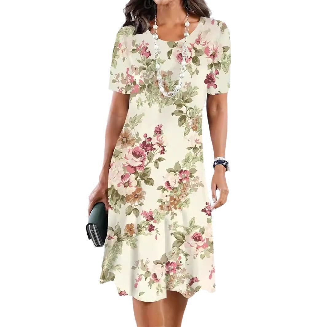 Robe fleurie vintage au design moderne pour femme