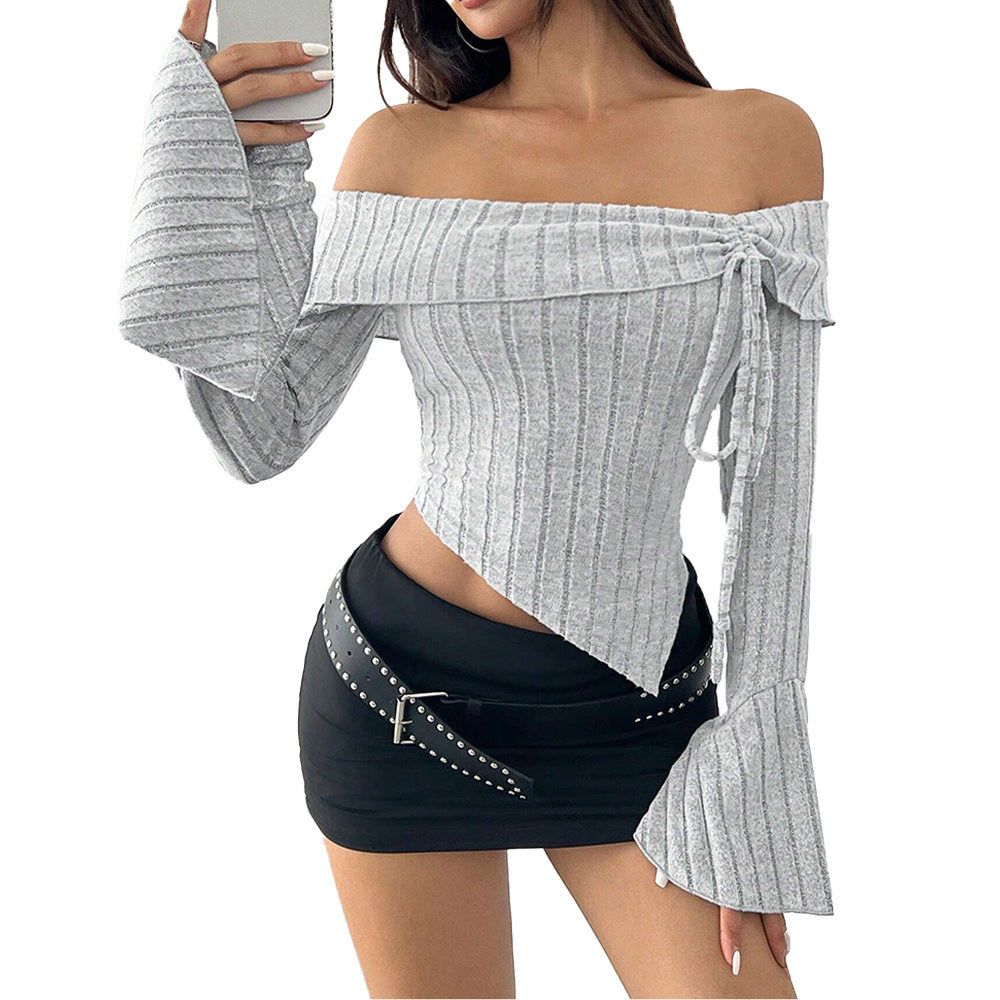 T-shirt à manches cloche et taille ouverte
